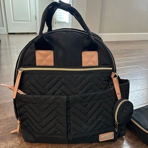 6-in-1 Skip Hop diaper bag